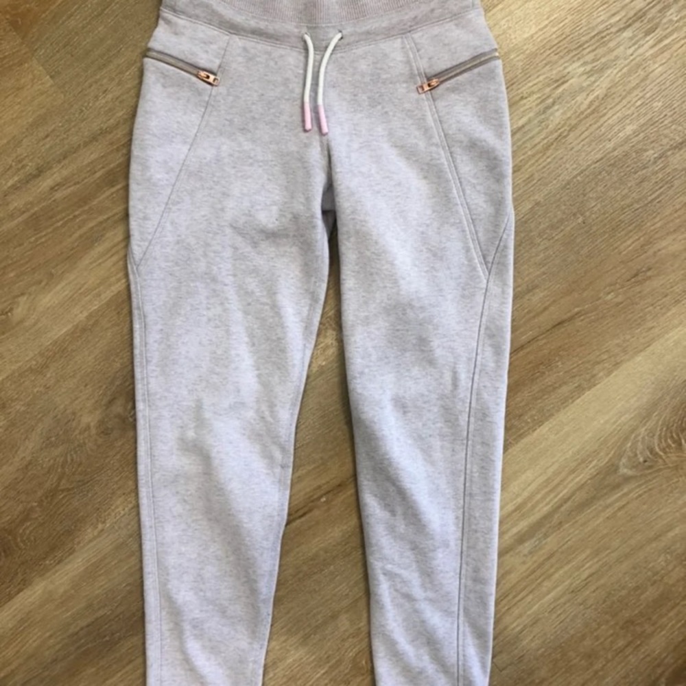 Athlete girls fleece-lined joggers size M (8/10)